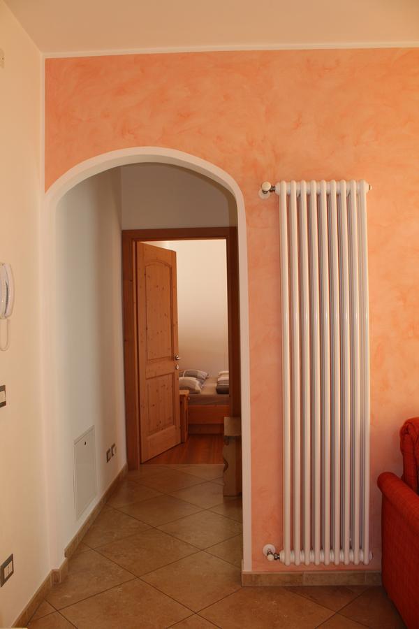 Agritur Le Pergolette Villa Tassullo Bagian luar foto
